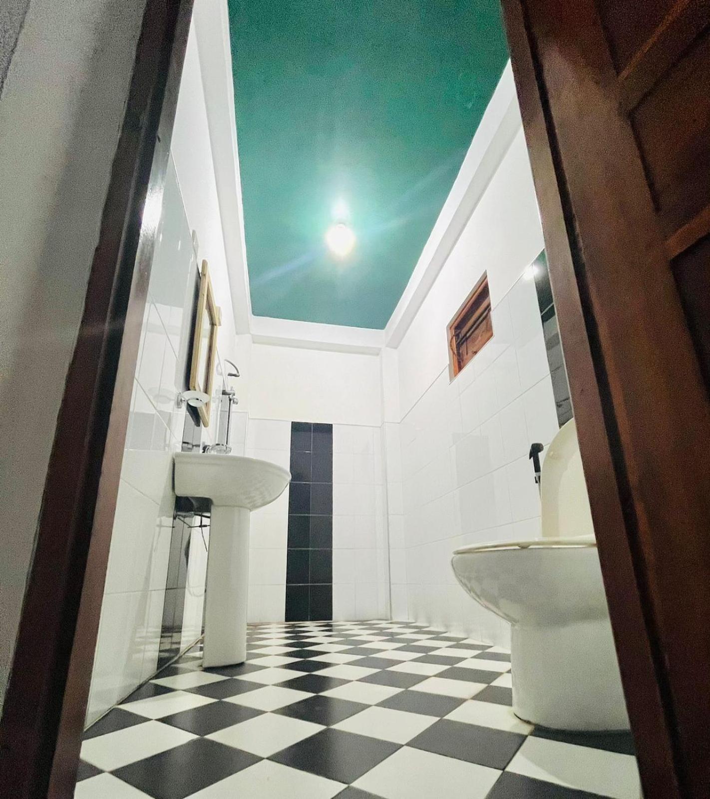 Hotel Viraj'S Garden Tangalle Exterior foto
